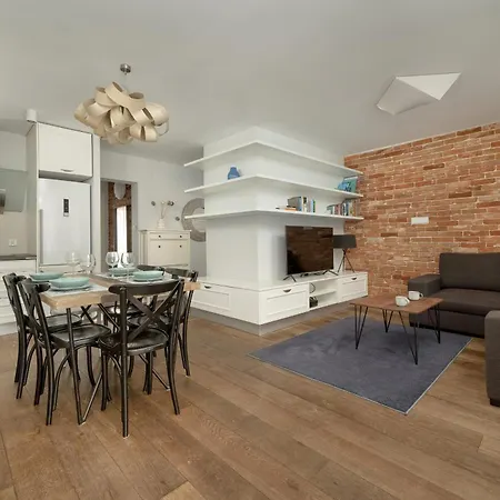 Modern With Terrace And Free Garage By Renters Wroclaw