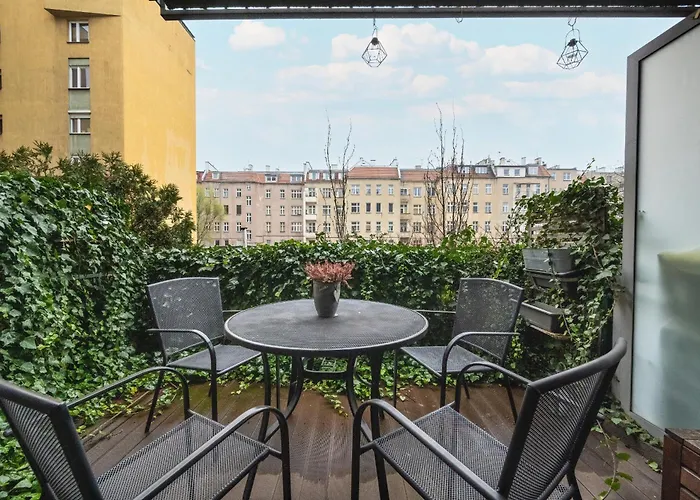 Daire Modern With Terrace And Free Garage By Renters *