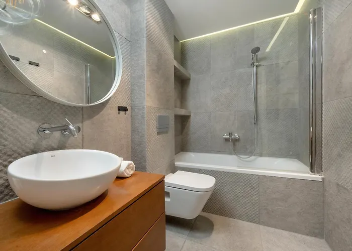 Daire Modern With Terrace And Free Garage By Renters