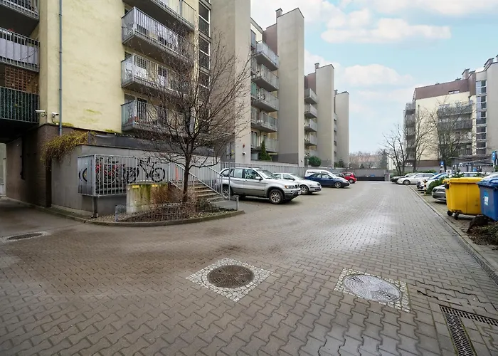 Modern With Terrace And Free Garage By Renters Daire *