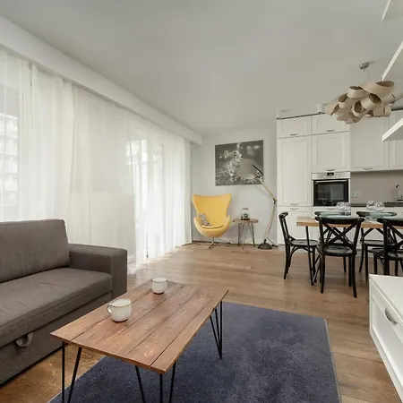 Apartman Modern With Terrace And Free Garage By Renters